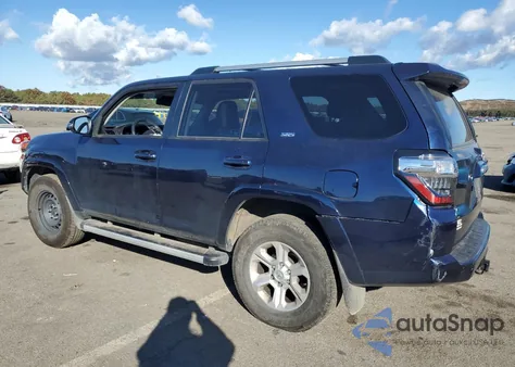 2022 Toyota 4Runner Sr5/Sr5 Premium z USA, uszkodzony, nr VIN JTENU5JR8N6074125
